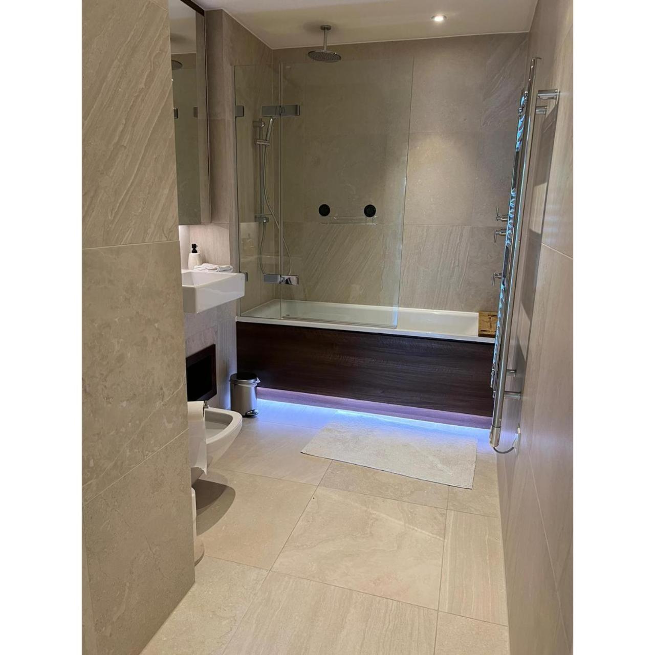 F9-Fantastic 2 Bedroom Flat In Nw3! London Eksteriør bilde